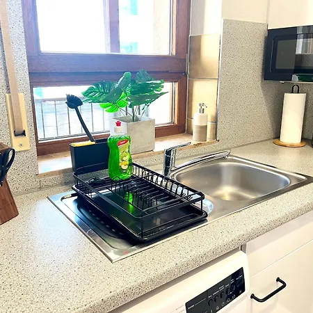 Apartment L5 *